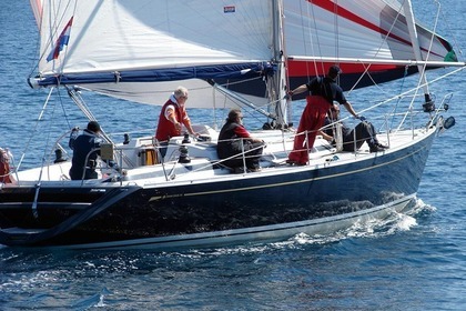 Rental Sailboat GRAND SOLEIL 43 Šibenik