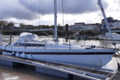Verhuur Zeilboot Gilbert Marine Gibsea 31 Q La Rochelle