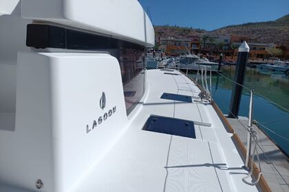 Alquiler Catamarán Lagoon Lagoon 52 F with watermaker & A/C - PLUS Lomas de Palmira