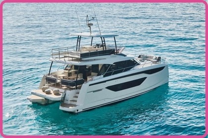 Charter Motorboat Jeanneau Prestige M48 Naples