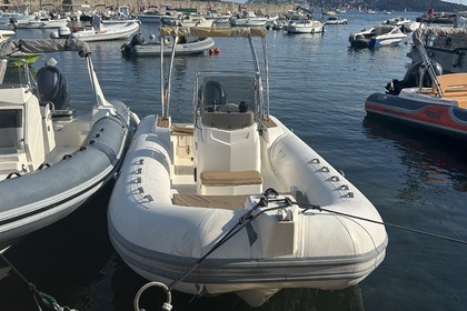 Hyra båt RIB-båt Capelli Capelli Tempest 626 Toulon