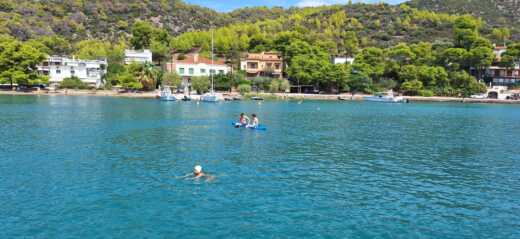 Athens Sailboat JEANNEAU SUN KISS 47 alt tag text