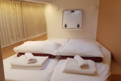 Location Catamaran Lagoon Lagoon 42 Rhodes