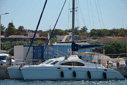 Location Catamaran Prout Marine Prout 38 Martigues