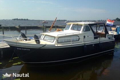 Charter Houseboat Curtevenne 830AK Spakenburg