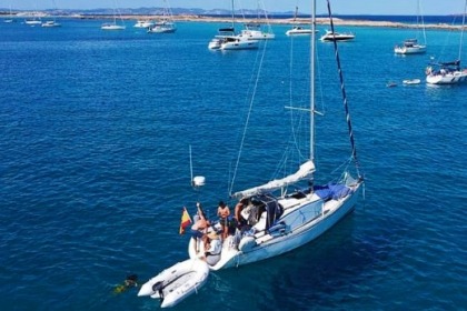 Miete Segelboot Elan 295 Formentera