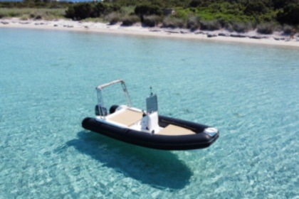 Hire Boat without licence  Bwa Custom Porto Rotondo