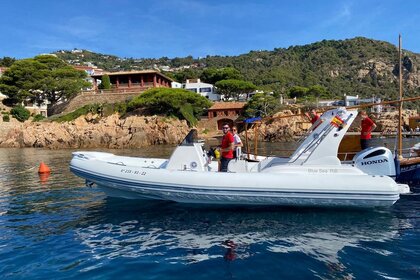 Location Bateau à moteur HYP 800 Begur