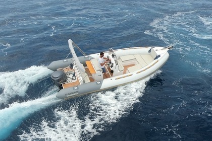 Aluguel Semi Rígido Vanguard 760 Family Bormes-les-Mimosas