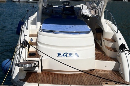 Noleggio Barca a motore Azimut-Benetti Atlantis 47 Poltu Quatu