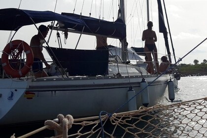 Hire Sailboat Jeanneau Aquila 28 La Manga