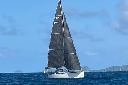 Hyra båt Segelbåt Del Pardo Grand Soleil 43 Marseille