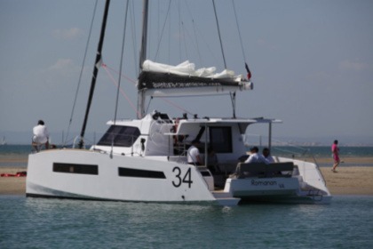 Location Catamaran  Aventura 34 Le Marin