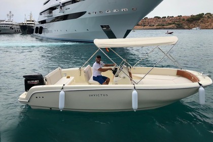 Alquiler Lancha Invictus 190 SX Port Adriano