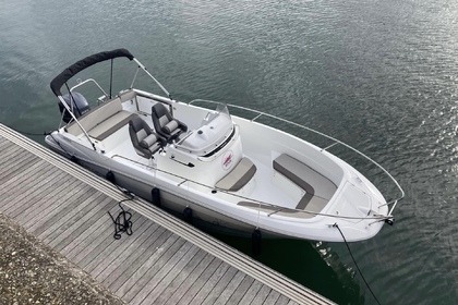 Location Bateau à moteur Jeanneau Cap Camarat 7.5 Cc Arzon