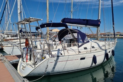 Rental Sailboat Beneteau Oceanis 38.1 Sète