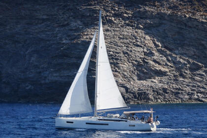 Location Voilier Beneteau Oceanis 46.1 Alimos