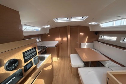 Miete Segelboot  Sun Odyssey 490 Keramoti