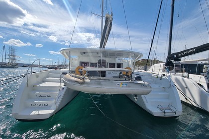 Hire Catamaran  Lagoon 450F Laurium